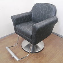 タカラベルモント スタイリングチェア タイプB ブラック キリン柄 新品レザー張替済