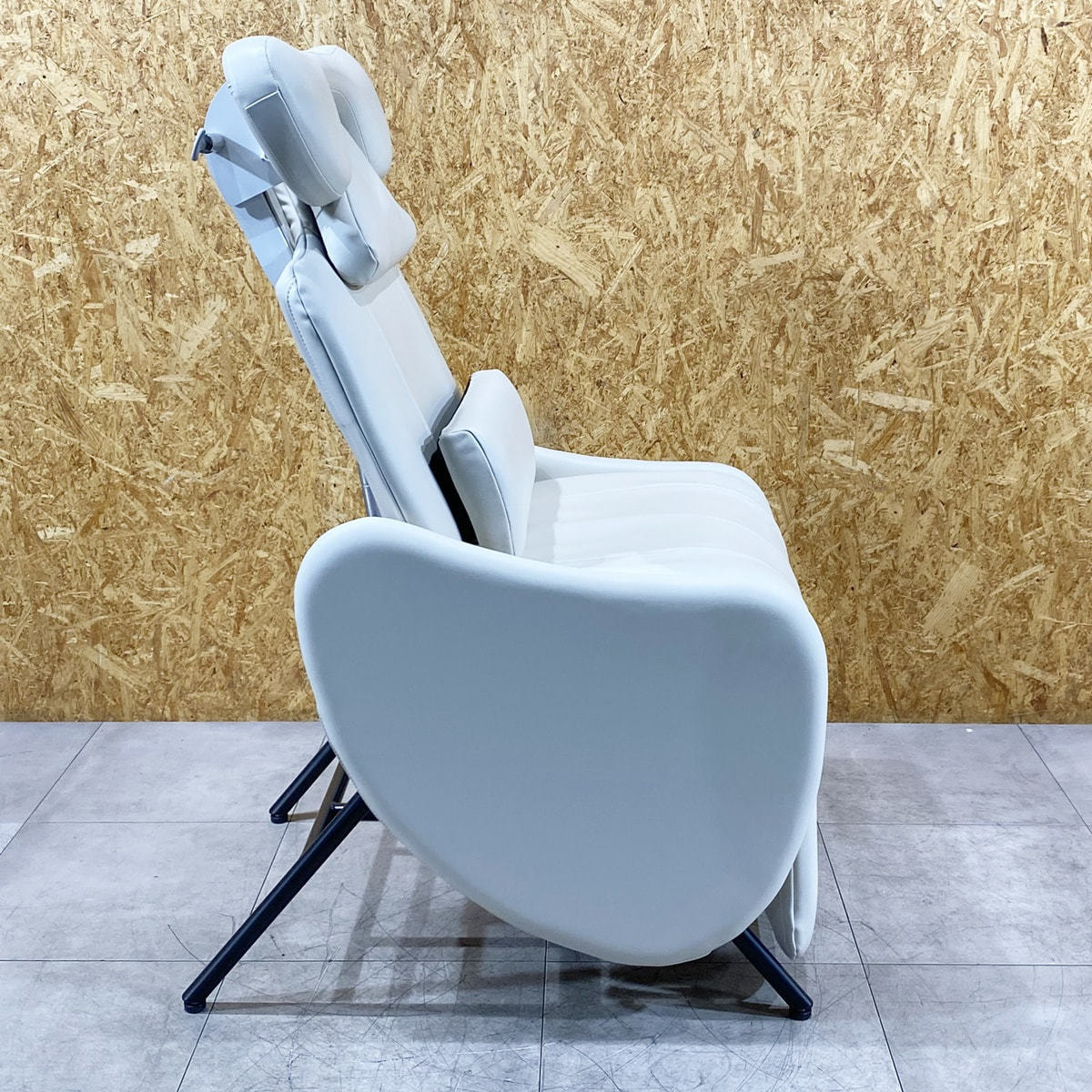 アイラッシュ専用チェア リーチェ（タカラベルモンド製） Eyelash