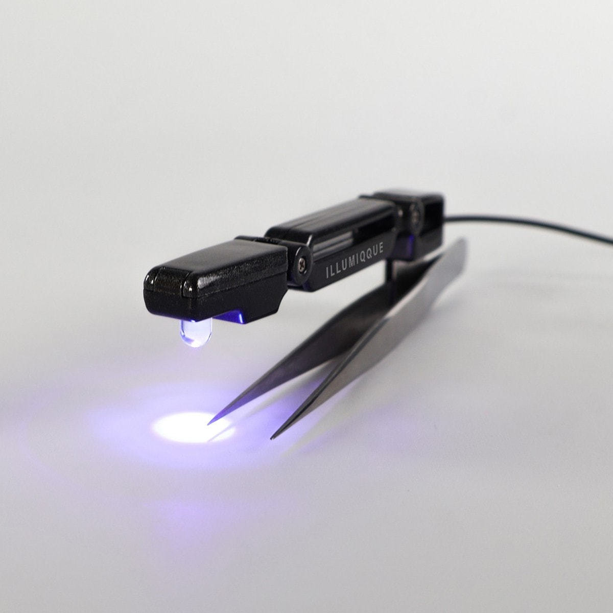 7LASH】ILLUMIQQUE LED LASH™の卸・通販 | ビューティガレージ