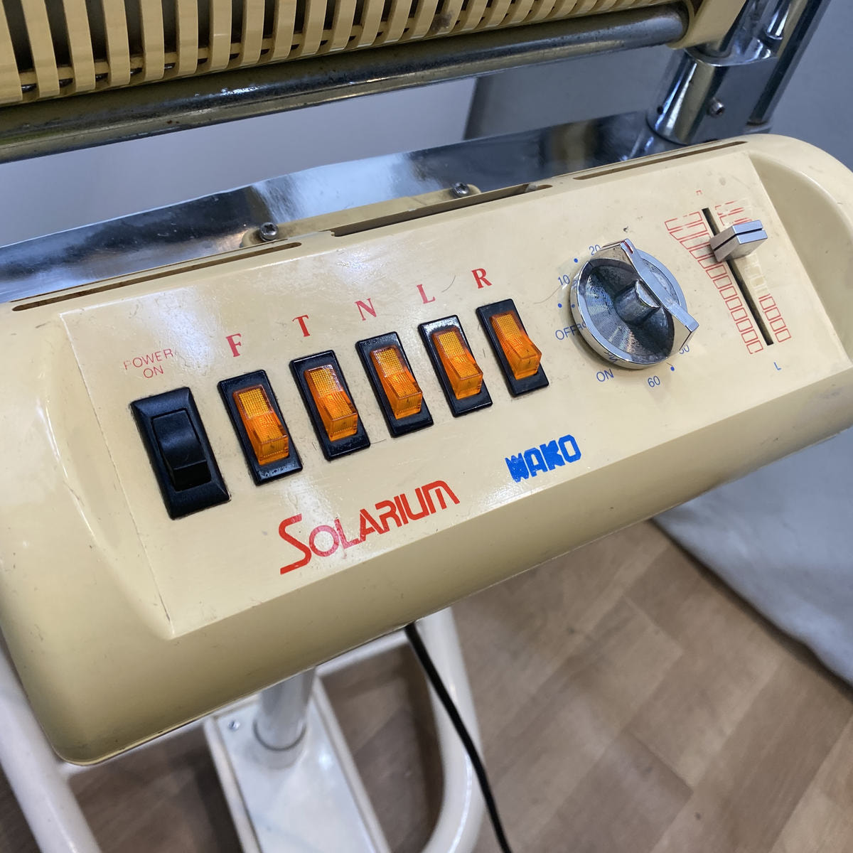 ワコー 促進機『SOLARIUM（ソラリューム）』の卸・通販 | ビューティ 