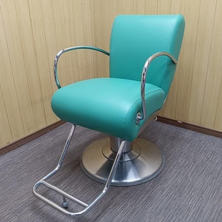 タカラベルモント MACCOW Male マッコウメイル ターコイズグリーン 丸ベース アームパッド無 新品レザー張替済