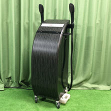 パルッキー・マーノ