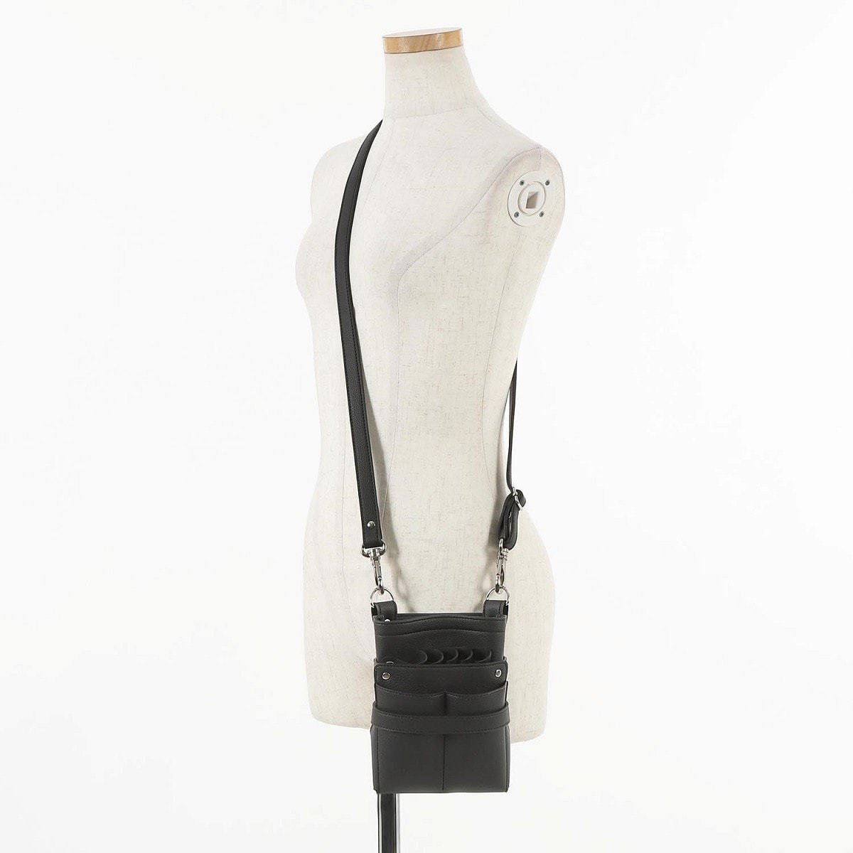 DEEDS ヴェネチア ブラック(シボ) シルバー金具 no.420の卸・通販