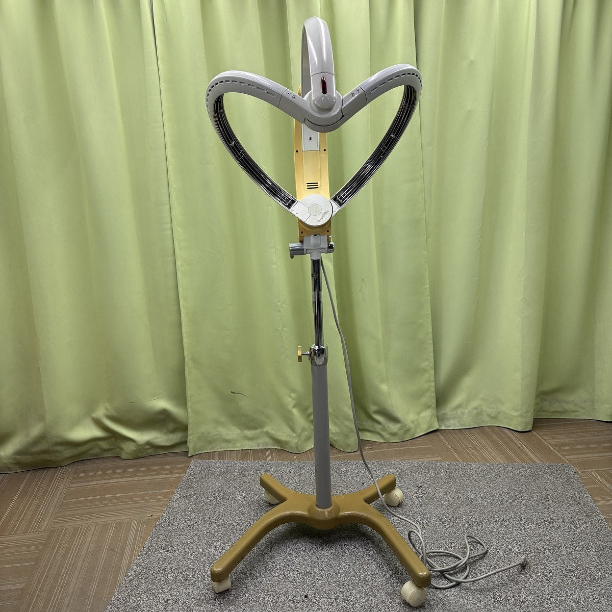 わくわく21 スタンドタイプの卸・通販 | ビューティガレージ