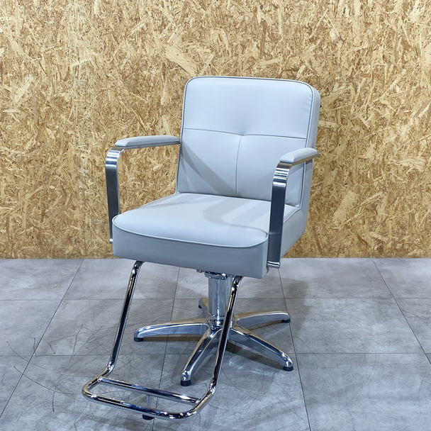 【中古】ビューティガレージ　スタイリングチェア『CHELSEA（チェルシー）／MC-3』グレージュ 1