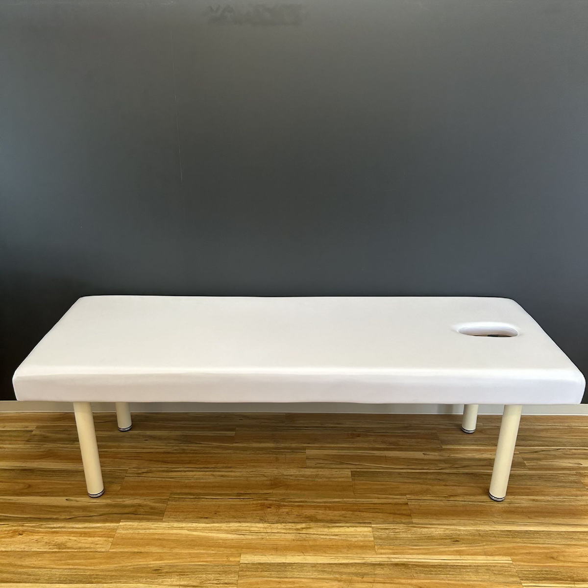 若干傷有】高密度ウレタン 有孔マッサージベッド 【L180xW65cm】